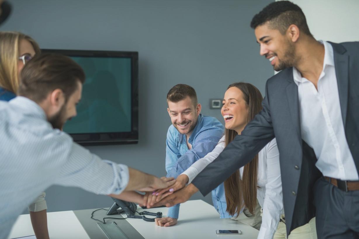 Group discussion on link building and referral traffic