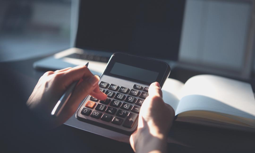 Business education programs at Layertrack